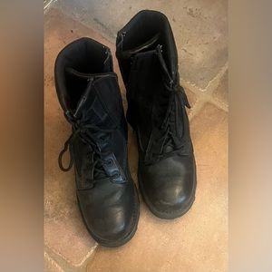 Brand new or slightly worn motorcycle riding boots size 8.5 /9.  $75 OBO